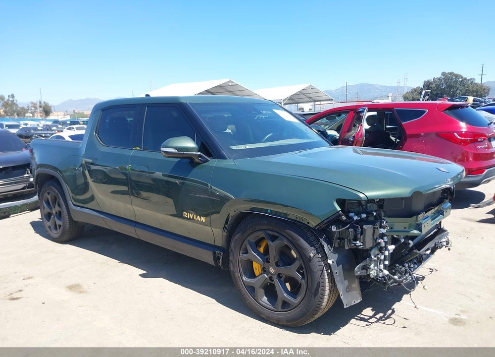 2022 RIVIAN R1T ADVENTURE VIN: 7FCTGAAA5NN008542