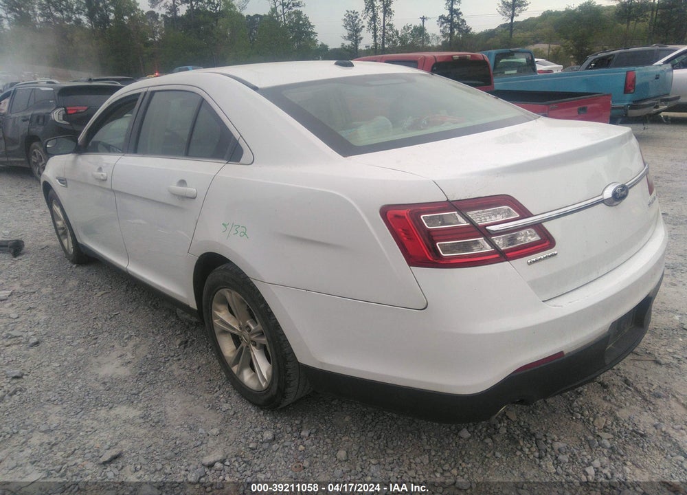 2015 FORD TAURUS SE VIN: 1FAHP2D88FG170123