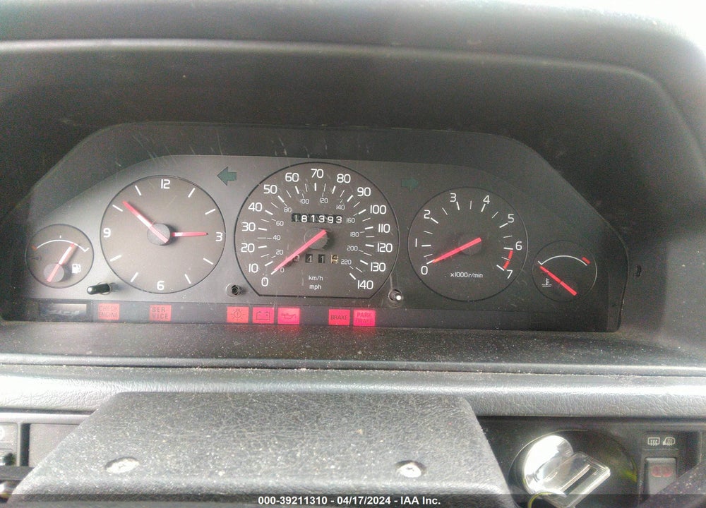 1994 VOLVO 940 VIN: YV1JW8316R1096403