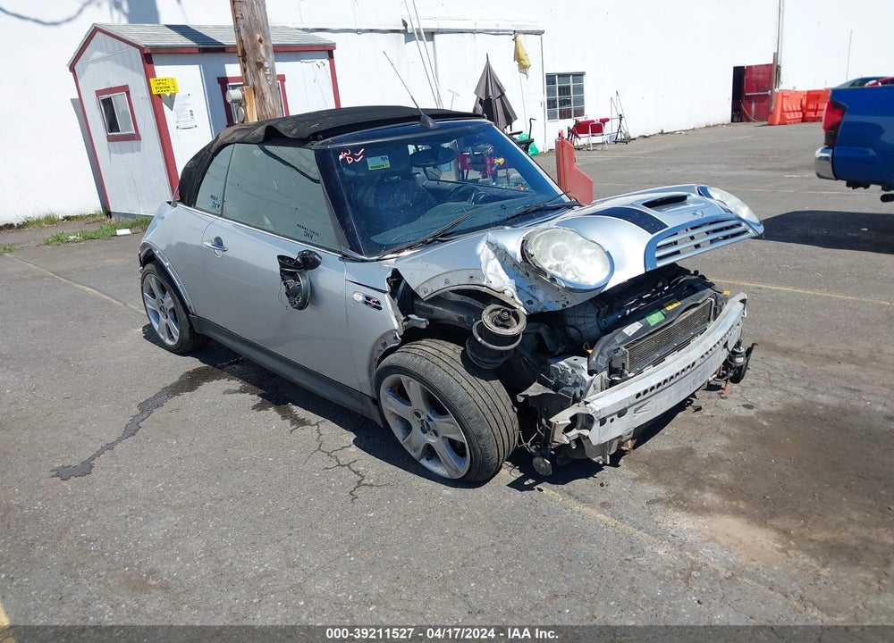 2006 MINI COOPER S VIN: WMWRH33536TF88718