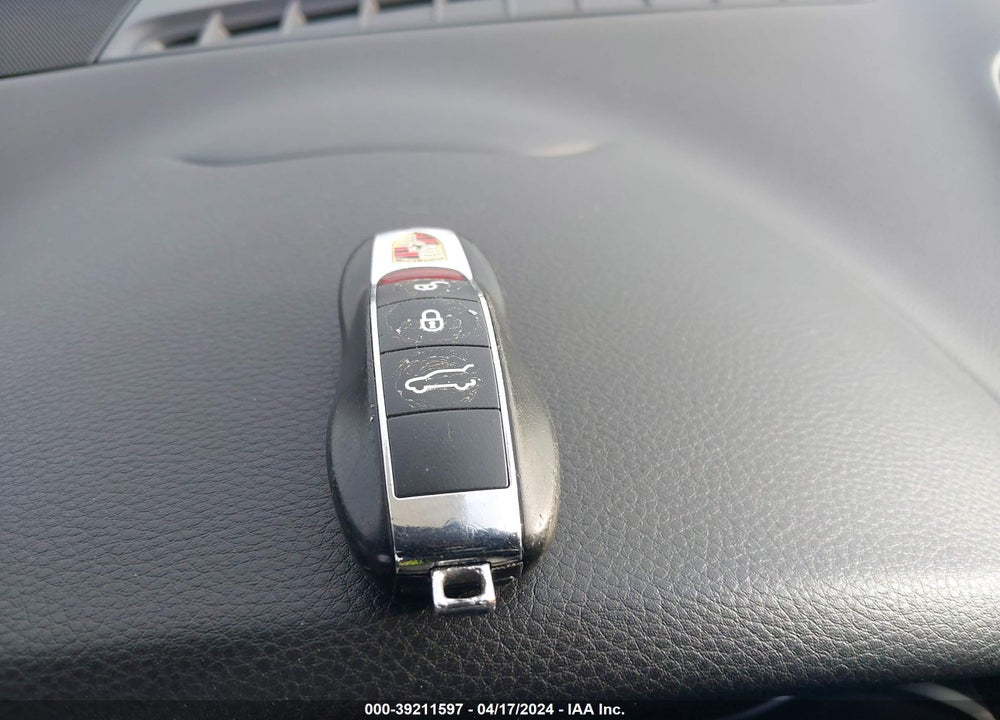2013 PORSCHE CAYENNE HYBRID S VIN: WP1AE2A23DLA16021