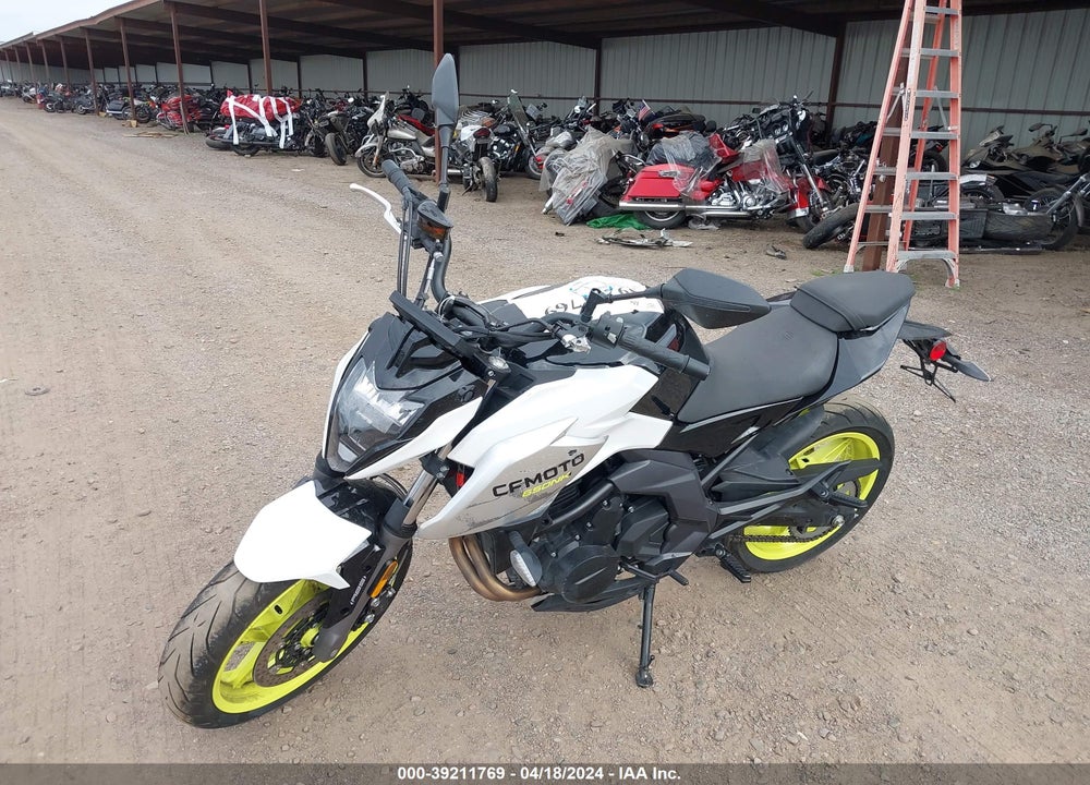 2022 CF MOTO CF650NK VIN: LCEPEVLB4N6001019