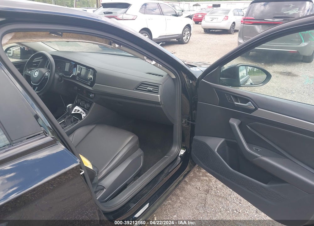 2020 VOLKSWAGEN JETTA 1.4T R-LINE/1.4T S/1.4T SE VIN: 3VWCB7BU4LM025899