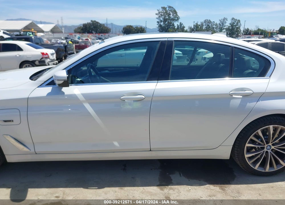 2023 BMW 530E VIN: WBA13AG08PCN05779