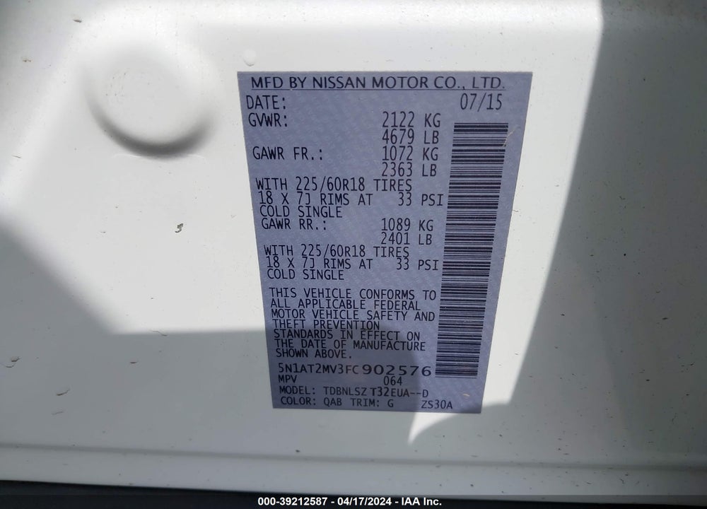 2015 NISSAN ROGUE SL VIN: 5N1AT2MV3FC902576