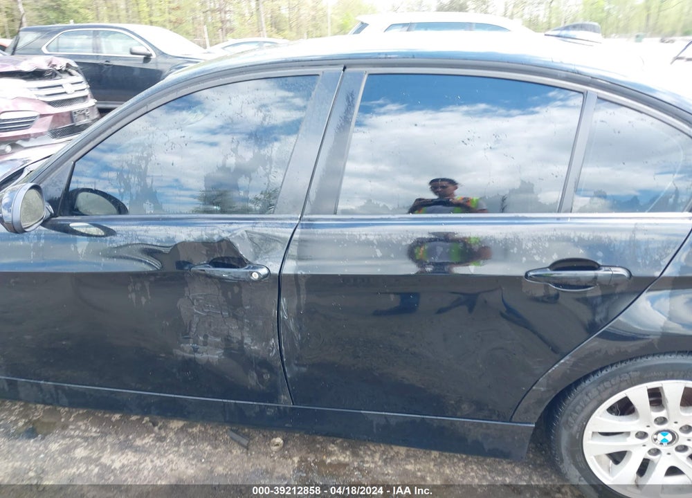 2006 BMW 325XI VIN: WBAVD13536KV13762