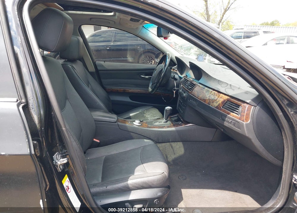 2006 BMW 325XI VIN: WBAVD13536KV13762