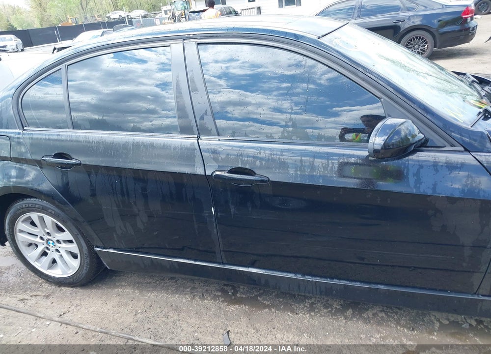 2006 BMW 325XI VIN: WBAVD13536KV13762