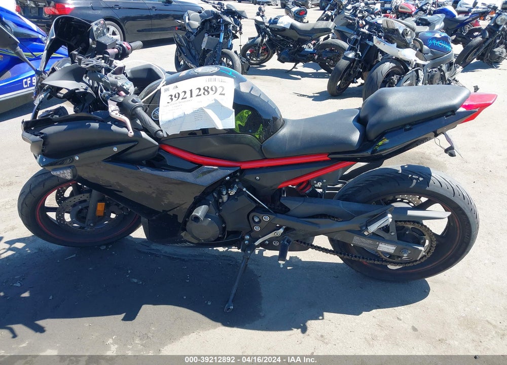 2016 YAMAHA FZ6 RC VIN: JYARJ18Y8GA003362