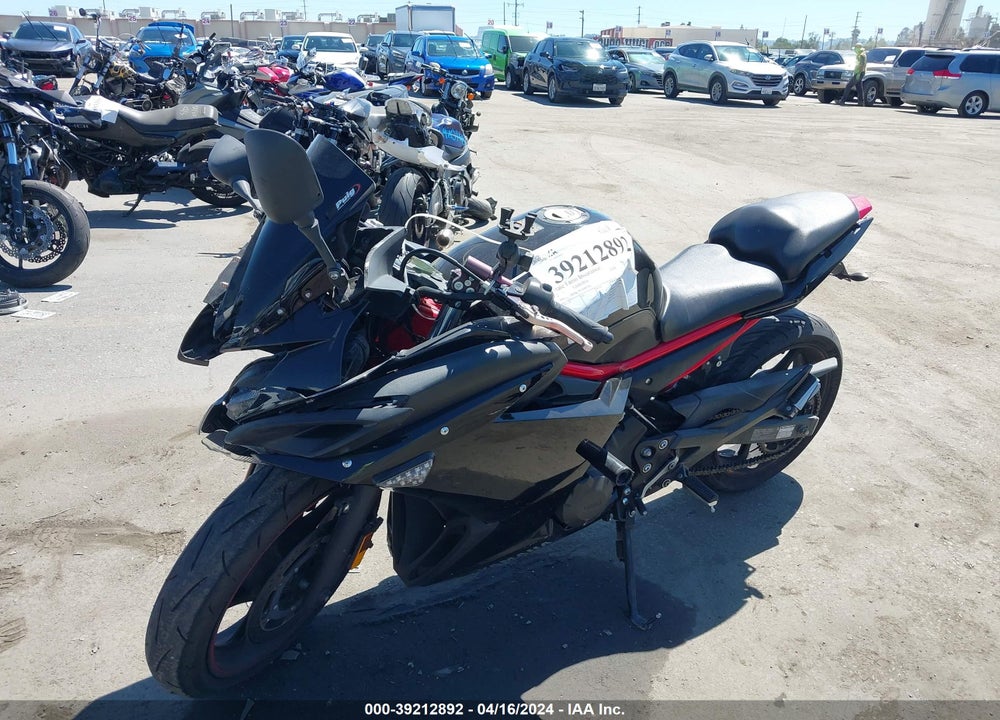 2016 YAMAHA FZ6 RC VIN: JYARJ18Y8GA003362