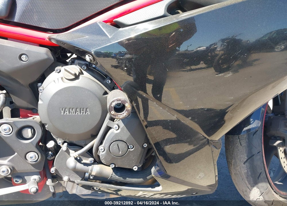 2016 YAMAHA FZ6 RC VIN: JYARJ18Y8GA003362