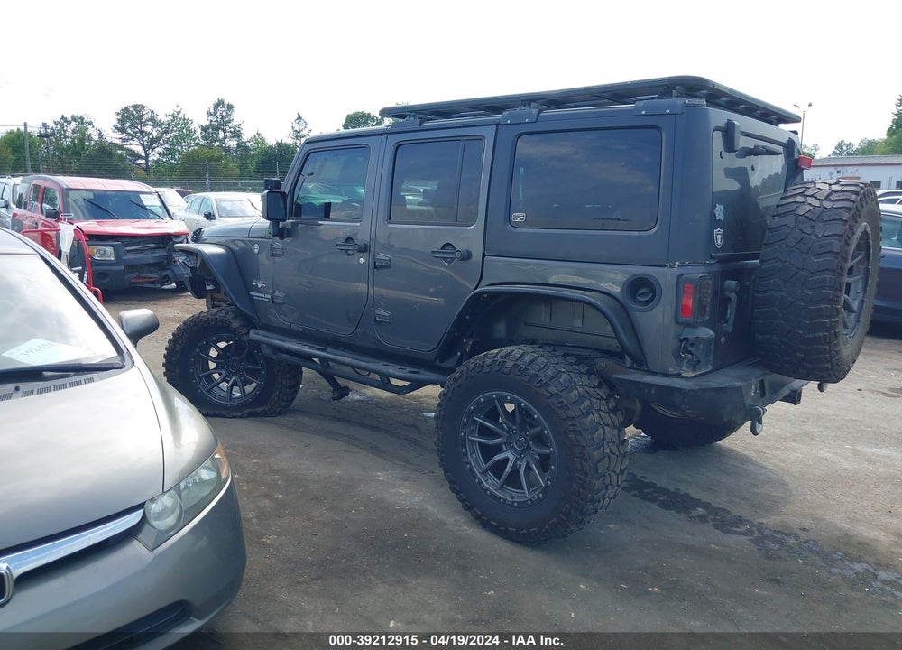 2017 JEEP WRANGLER UNLIMITED SAHARA 4X4 VIN: 1C4BJWEG2HL548204