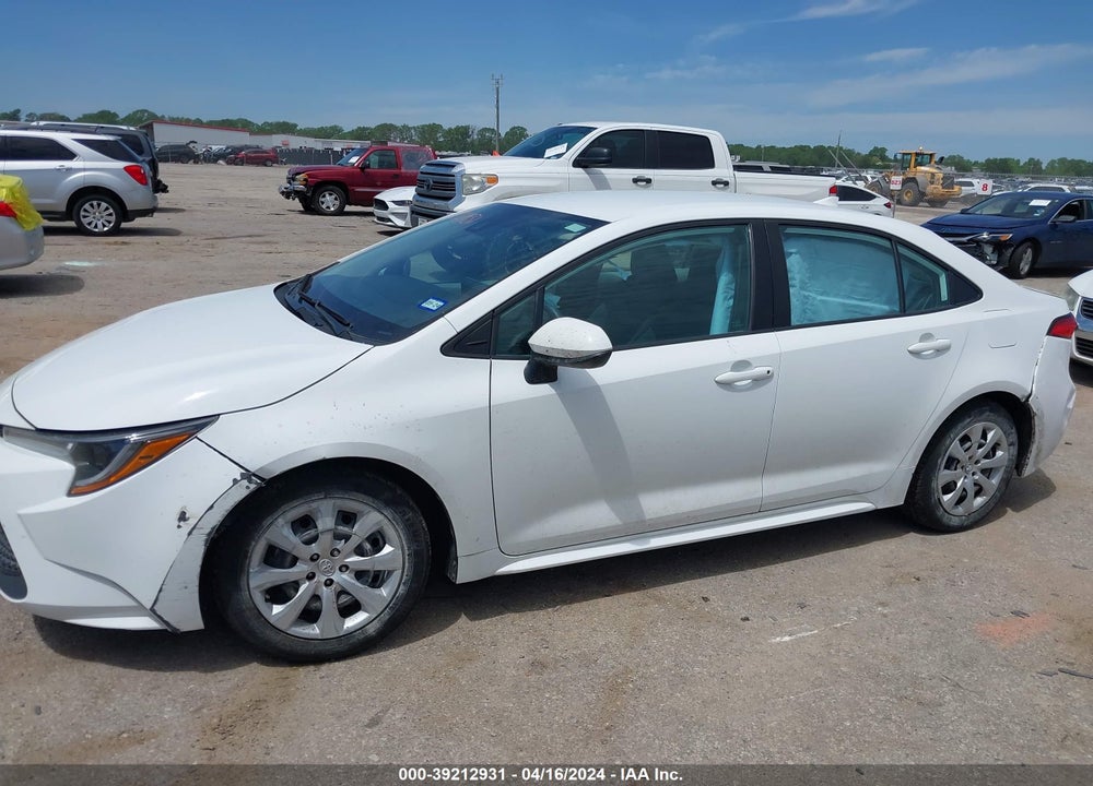 2021 TOYOTA COROLLA LE VIN: 5YFEPMAE8MP252917