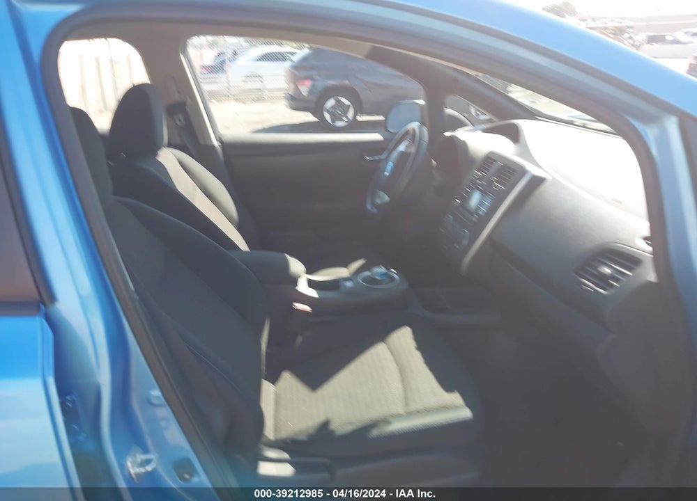 2013 NISSAN LEAF S VIN: 1N4AZ0CP3DC420932
