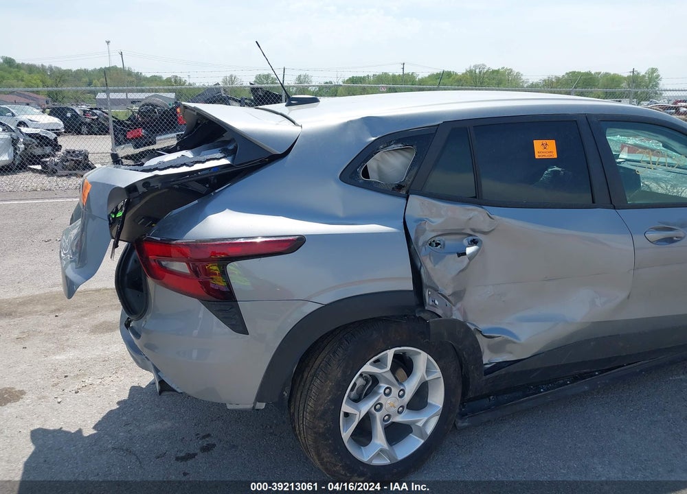 2024 CHEVROLET TRAX FWD SP VIN: KL77LFE27RC132782