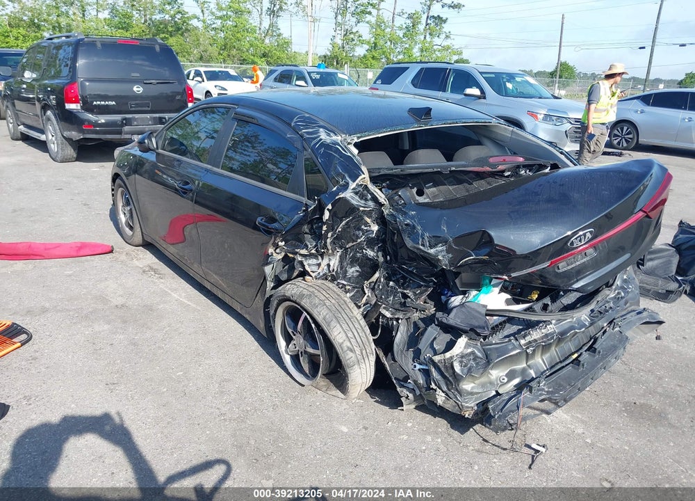 2019 KIA FORTE VIN: 3KPF24ADXKE040027