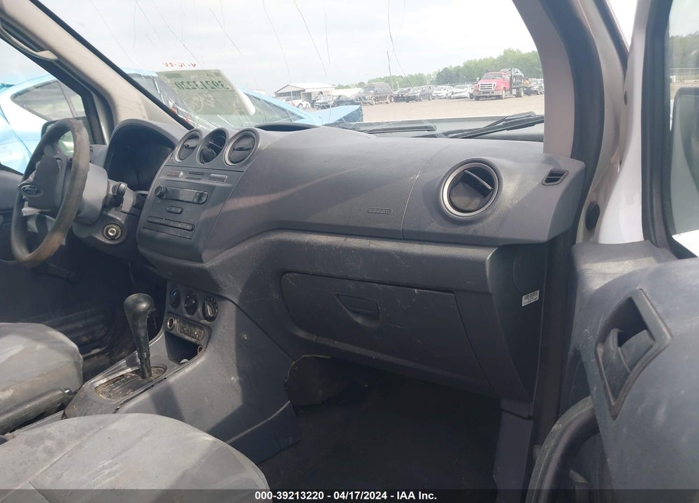 2013 FORD TRANSIT CONNECT XL VIN: NM0LS7AN5DT156837