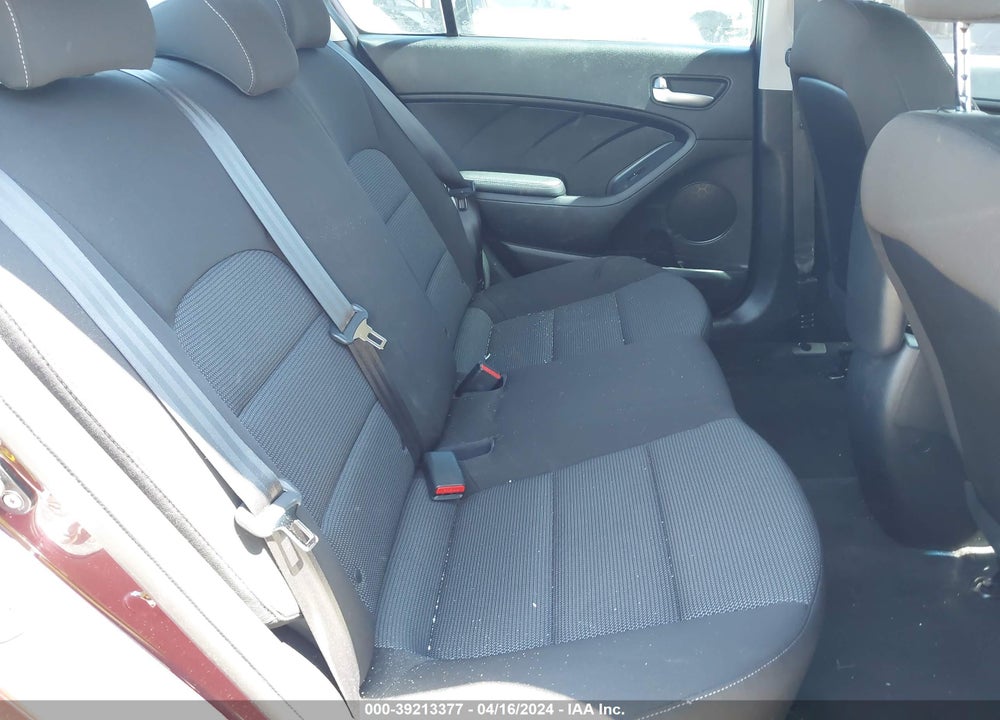 2017 KIA FORTE LX VIN: 3KPFK4A75HE023509