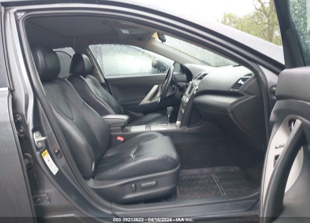 2008 TOYOTA CAMRY SE V6 VIN: 4T1BK46K88U065181