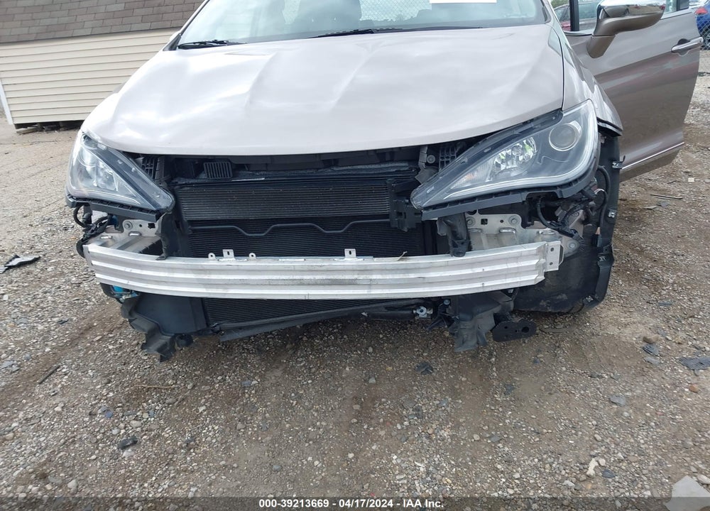 2017 CHRYSLER PACIFICA LIMITED VIN: 2C4RC1GG7HR704480
