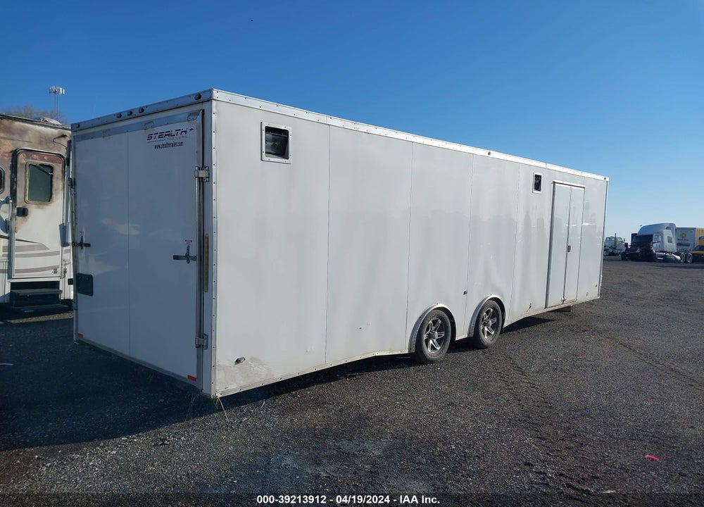 2015 STEALTH 28' CAR HAULER VIN: 52LBE282XFE029605