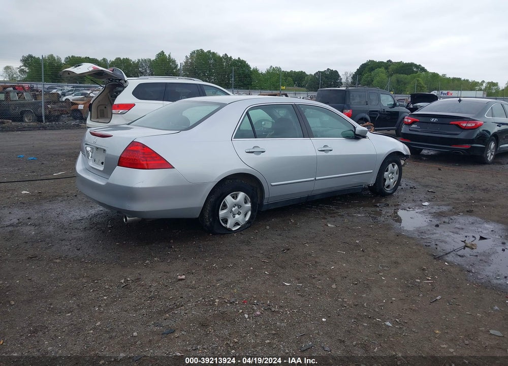 2007 HONDA ACCORD 2.4 LX VIN: 1HGCM56407A077692
