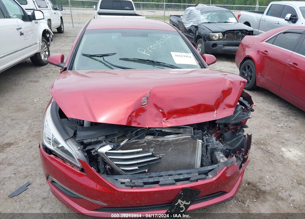 2015 HYUNDAI SONATA SE VIN: 5NPE24AF7FH227742