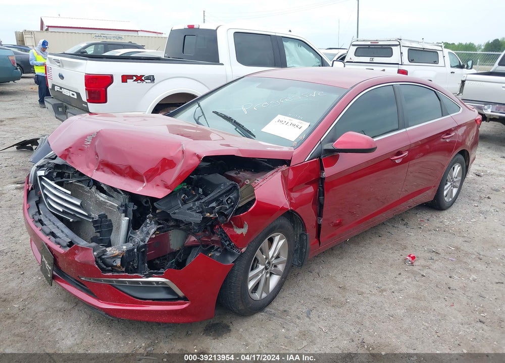 2015 HYUNDAI SONATA SE VIN: 5NPE24AF7FH227742
