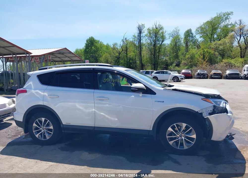 2017 TOYOTA RAV4 HYBRID XLE VIN: JTMRJREV5HD067128