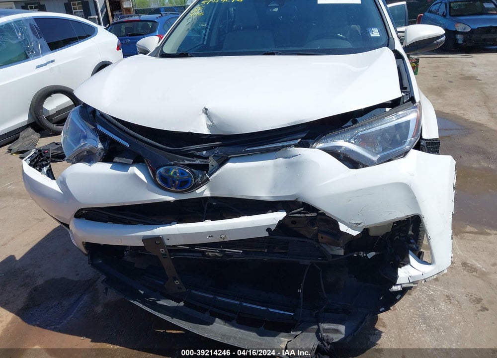 2017 TOYOTA RAV4 HYBRID XLE VIN: JTMRJREV5HD067128