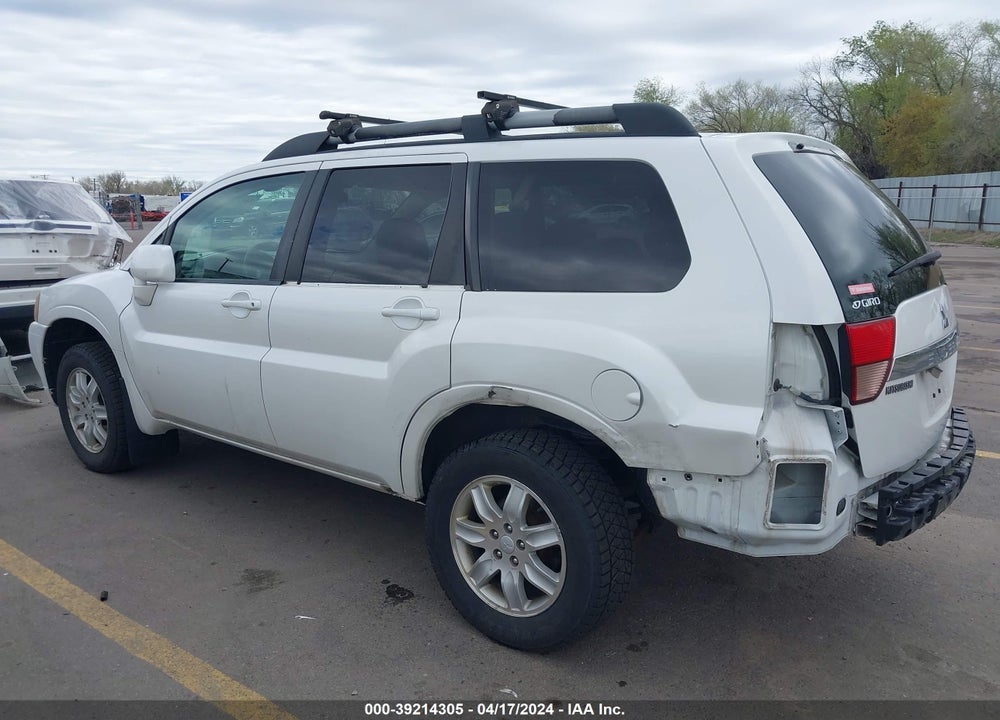 2011 MITSUBISHI ENDEAVOR SE VIN: 4A4JN2ASXBE025827