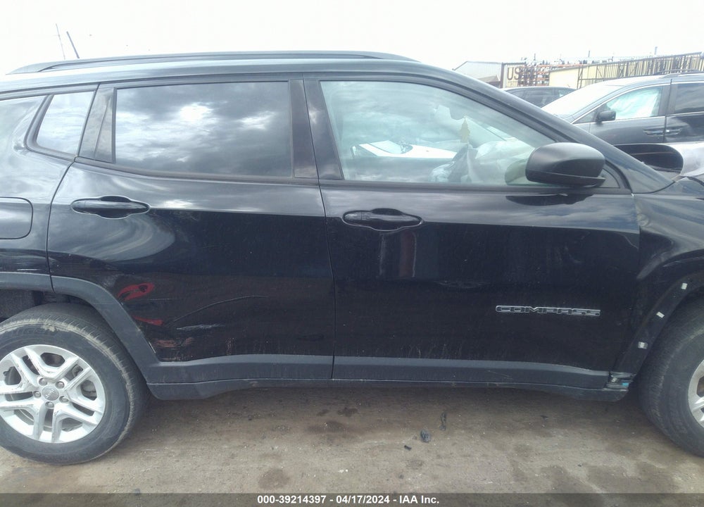 2018 JEEP COMPASS SPORT FWD VIN: 3C4NJCAB2JT250915
