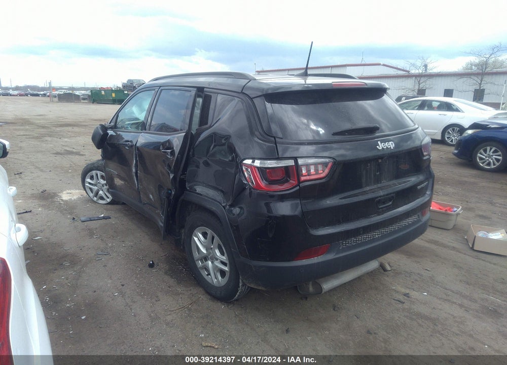 2018 JEEP COMPASS SPORT FWD VIN: 3C4NJCAB2JT250915