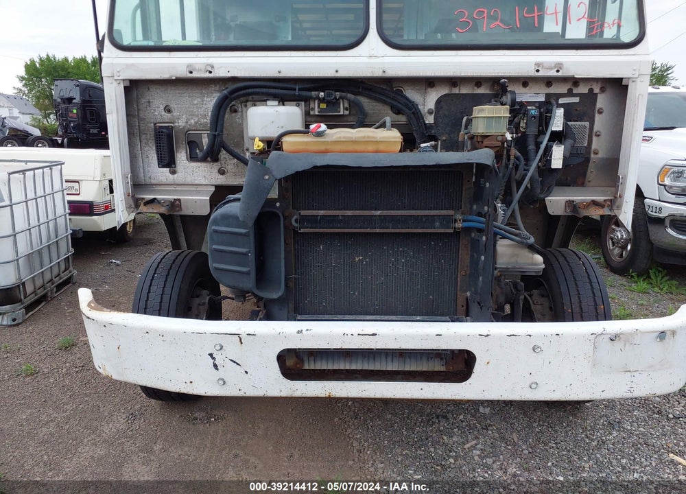 2013 FREIGHTLINER CHASSIS M LINE WALK-IN VAN VIN: 4UZAC3DV8DCFF6798
