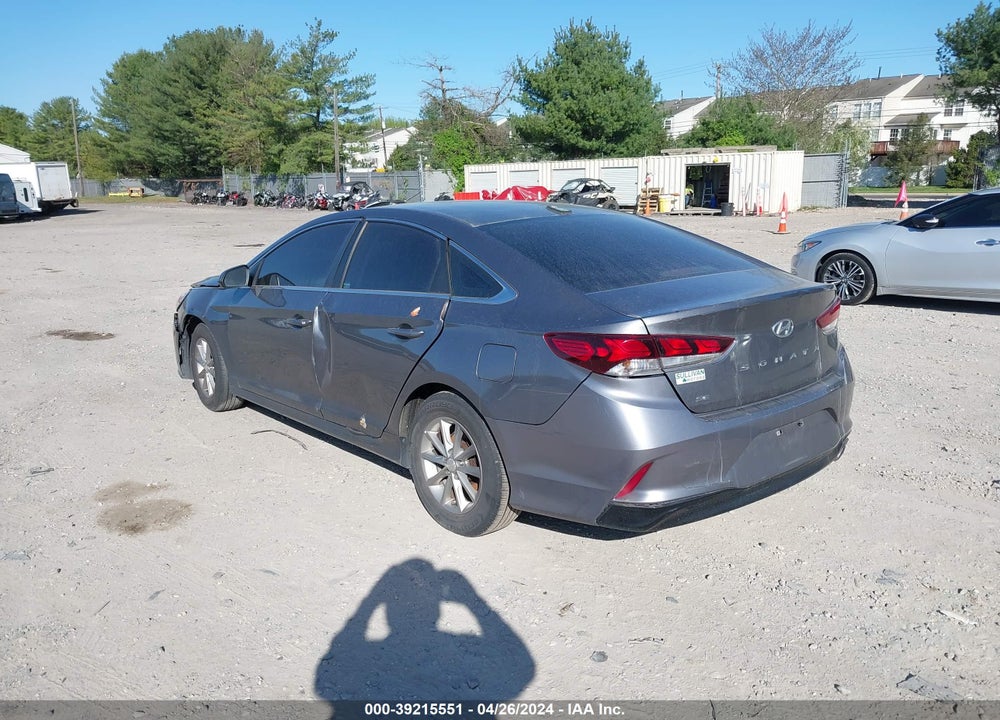 2018 HYUNDAI SONATA SE VIN: 5NPE24AF7JH651995