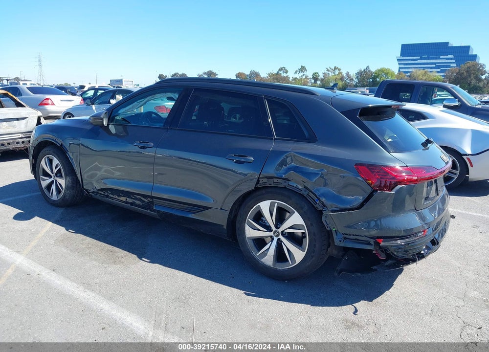 2024 AUDI Q8 E-TRON PREMIUM QUATTRO VIN: WA14AAGE7RB034504