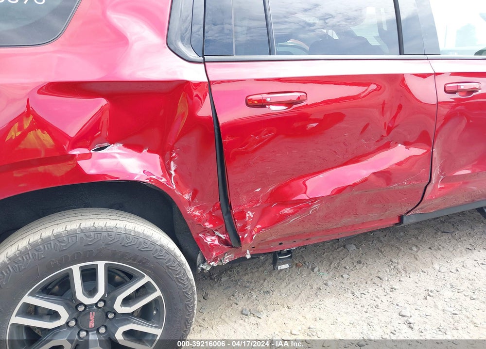 2023 GMC YUKON XL 4WD AT4 VIN: 1GKS2HKDXPR203778