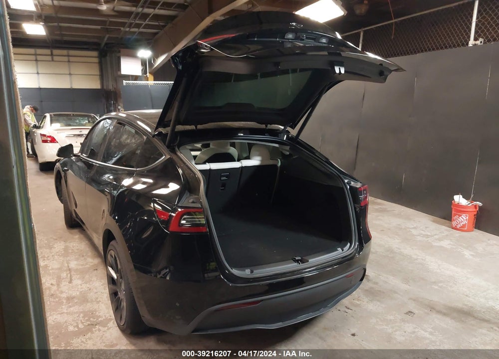2023 TESLA MODEL Y AWD/LONG RANGE DUAL MOTOR ALL-WHEEL DRIVE VIN: 7SAYGDEE0PA141429