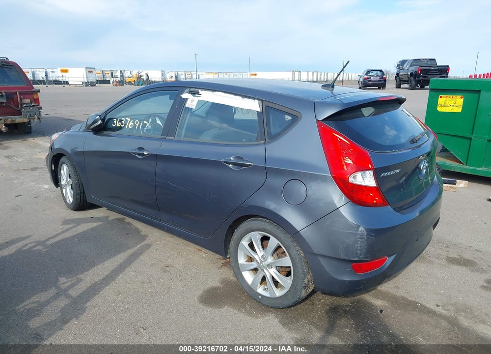 2013 HYUNDAI ACCENT SE VIN: KMHCU5AE8DU080604