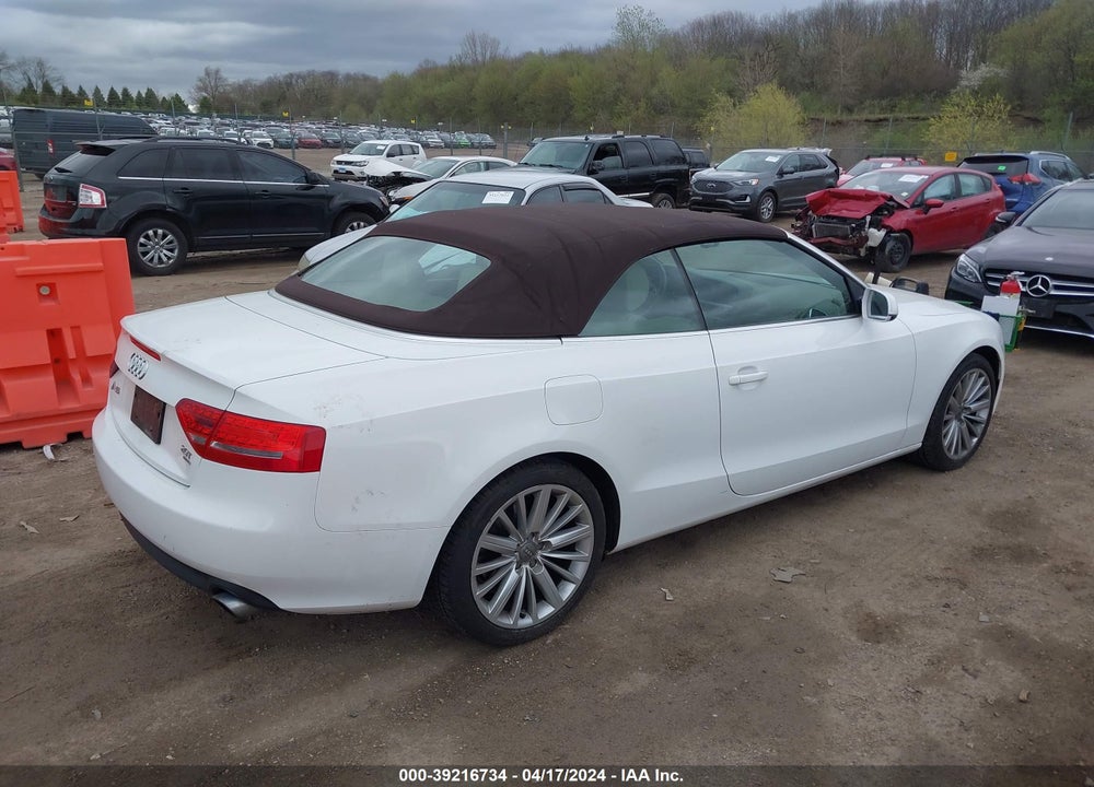 2011 AUDI A5 2.0T PREMIUM VIN: WAULFAFH8BN010308