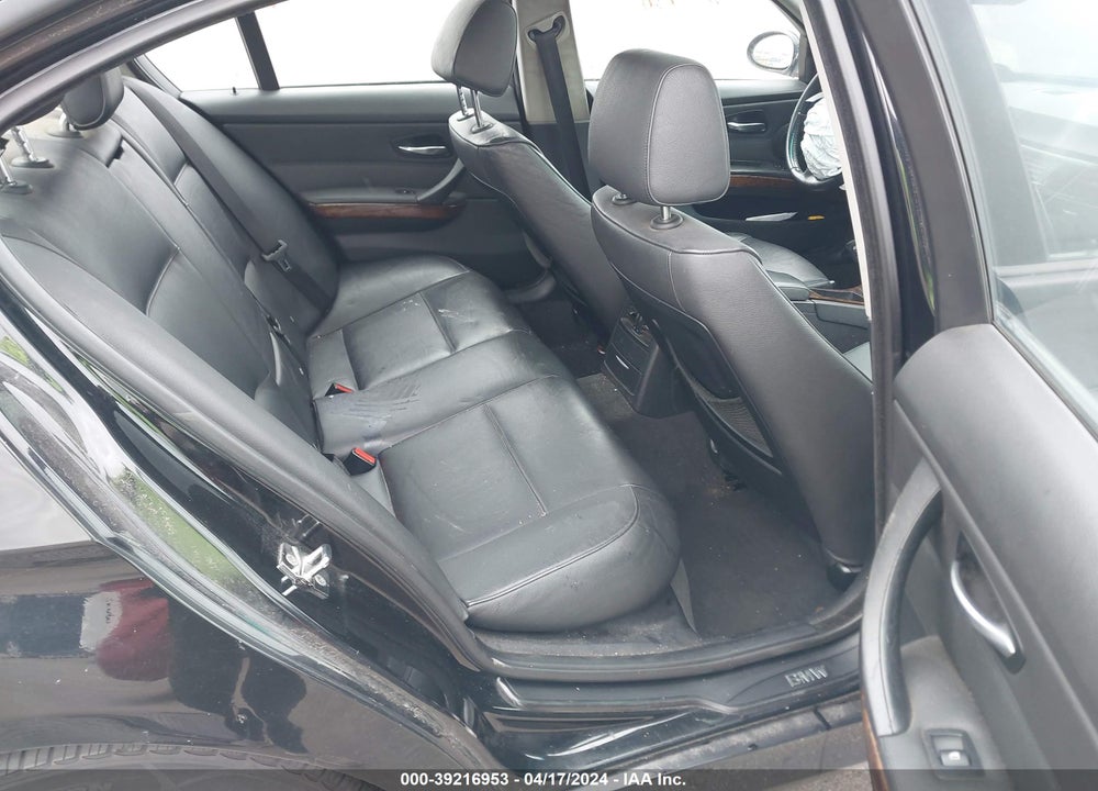 2006 BMW 325XI VIN: WBAVD13546KV00390