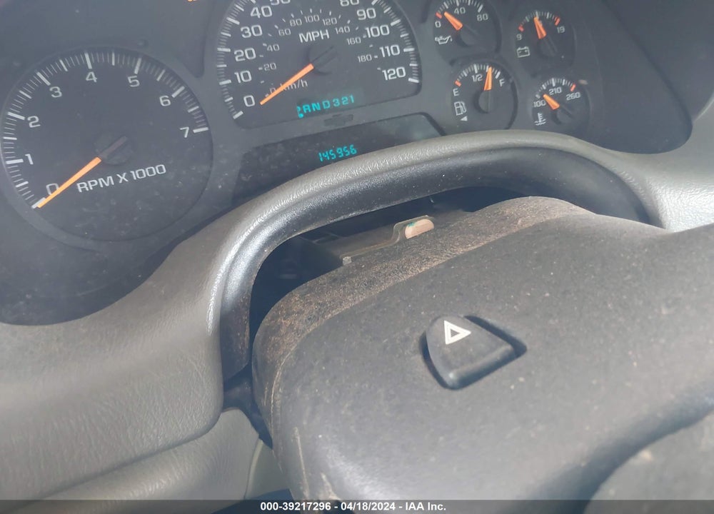 2002 CHEVROLET TRAILBLAZER LS VIN: 1GNDS13S222415611
