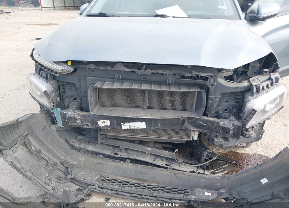 2020 HYUNDAI KONA SE VIN: KM8K12AA2LU450850