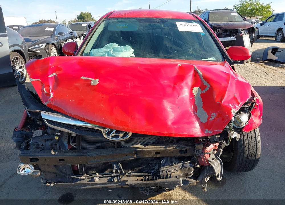 2009 HYUNDAI ELANTRA TOURING VIN: KMHDC86E29U039152