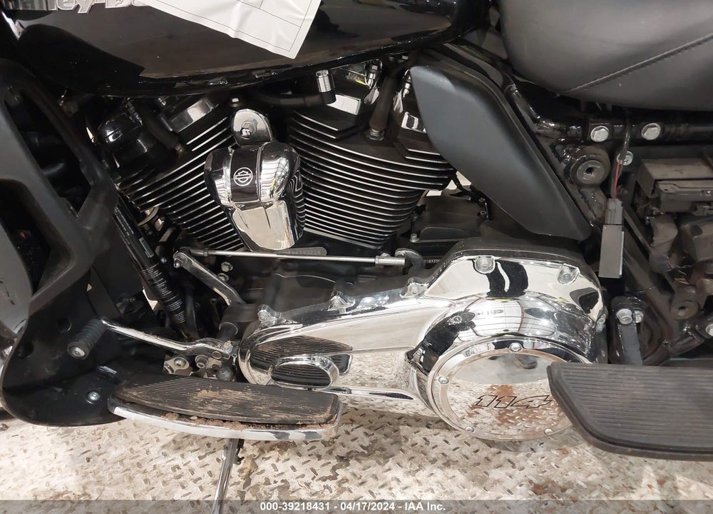 2021 HARLEY-DAVIDSON FLTRK VIN: 1HD1KZF14MB629322