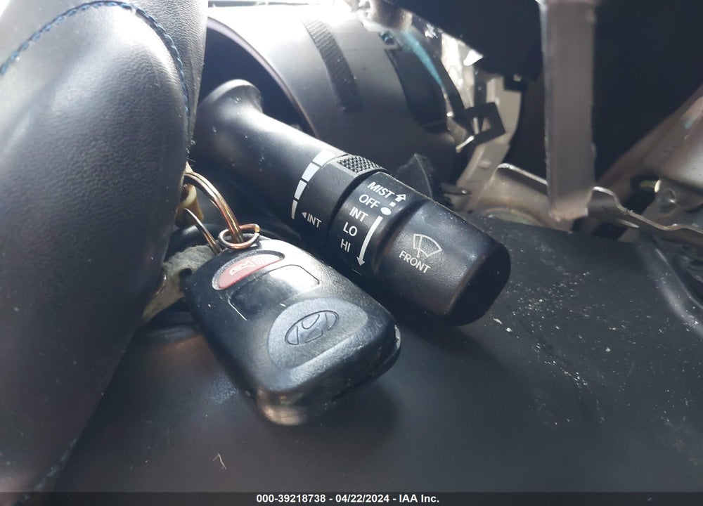 2012 HYUNDAI ELANTRA LIMITED (ULSAN PLANT) VIN: KMHDH4AE9CU288931
