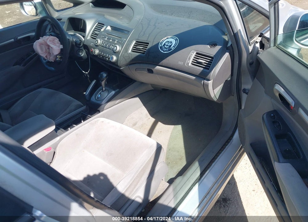 2006 HONDA CIVIC VIN: 1HGFA16806L043109