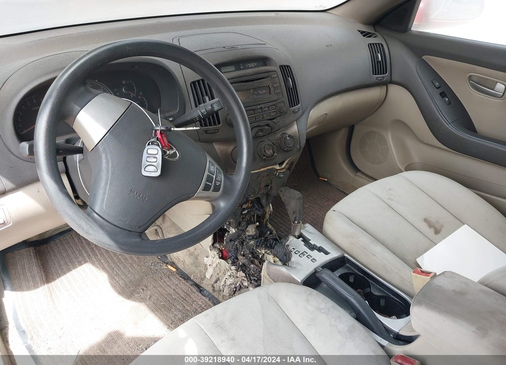 2008 HYUNDAI ELANTRA VIN: KMHDU46D48U291741