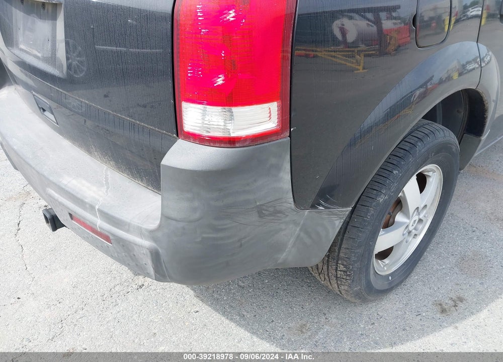 2005 SATURN VUE 4 CYL VIN: 5GZCZ23D35S860725