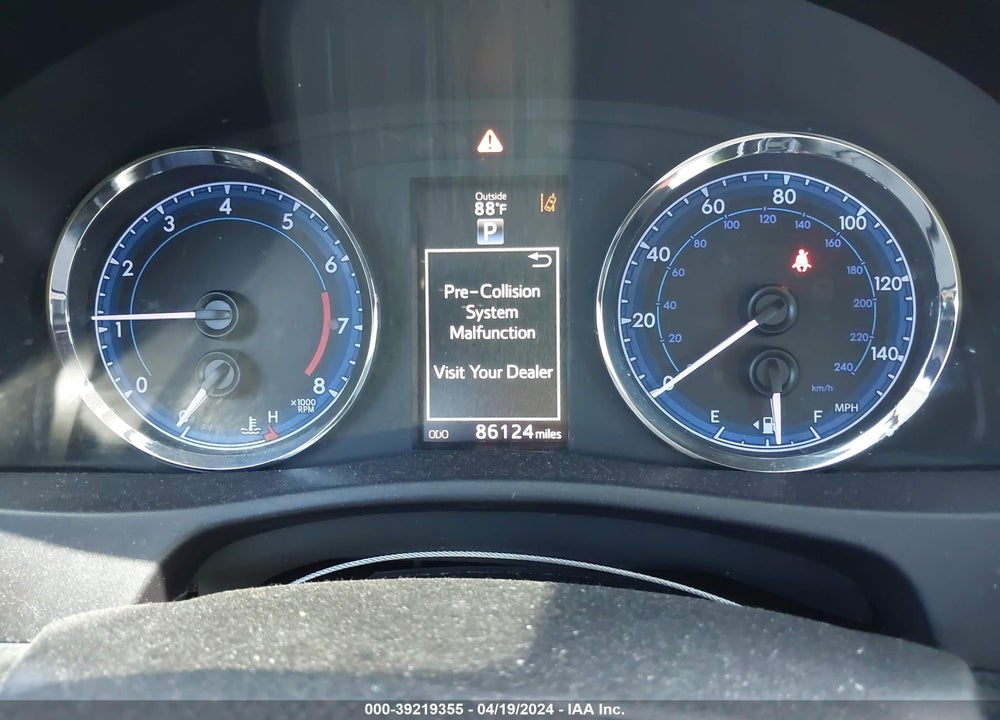 2019 TOYOTA COROLLA SE VIN: 5YFBURHE5KP880039